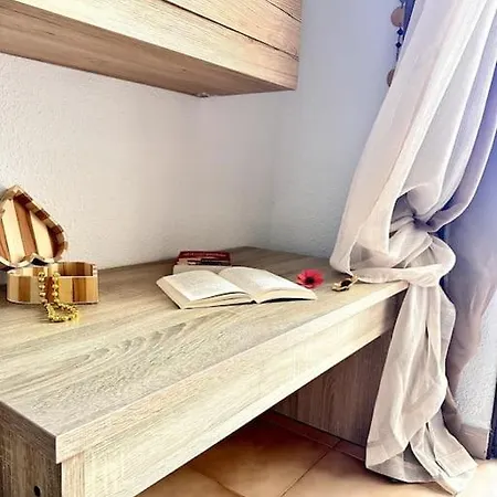 Tina's Home: Charme And Relax Apartman