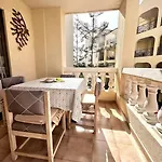 Tina's Home: Charme And Relax Apartment