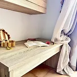 Tina's Home: Charme And Relax Apartment