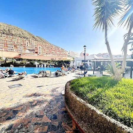 Tina's Home: Charme And Relax Apartman Los Cristianos